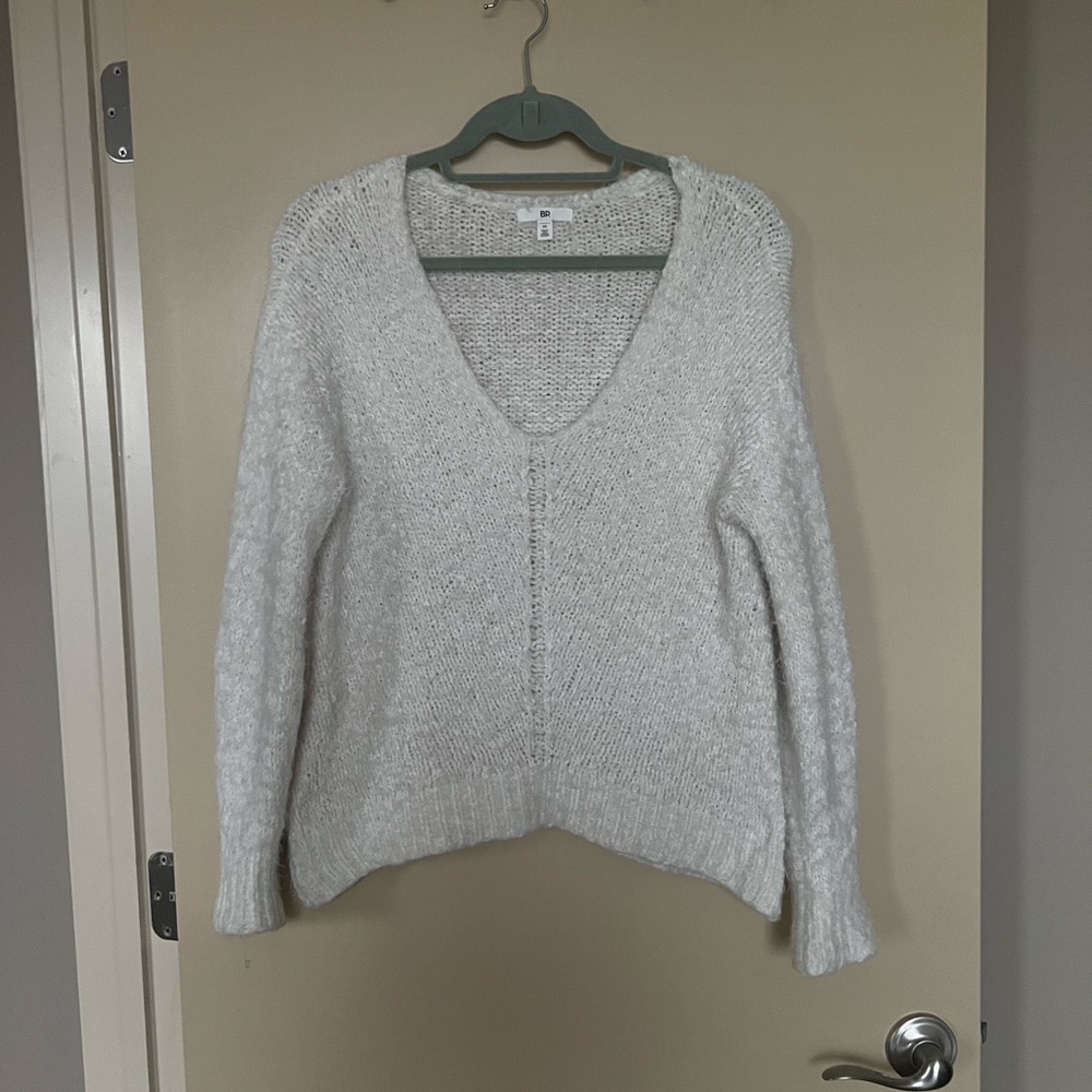 White knit Nordstrom sweater